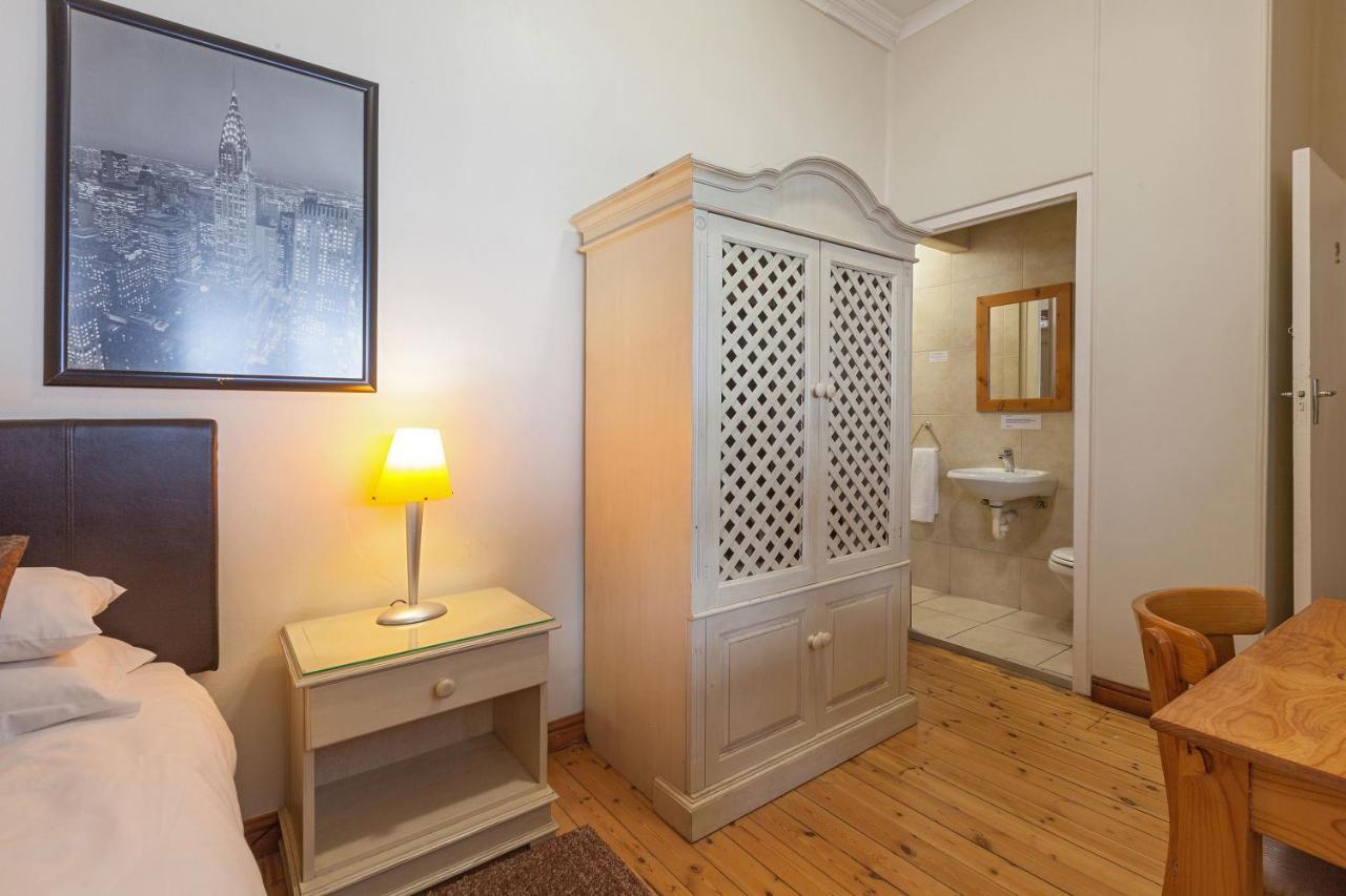 Wilton Lodge เคปทาวน์ ภายนอก รูปภาพ